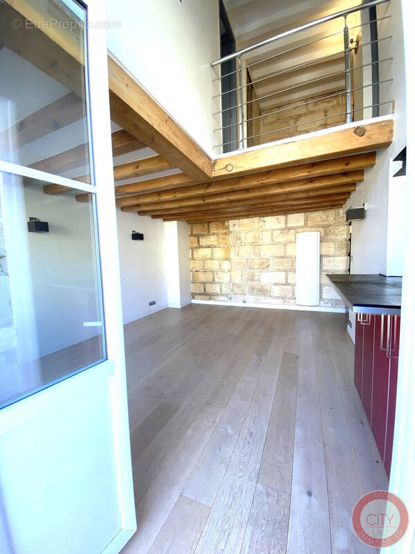 DEPUIS LE BALCON VUE SALON - Appartement à BORDEAUX