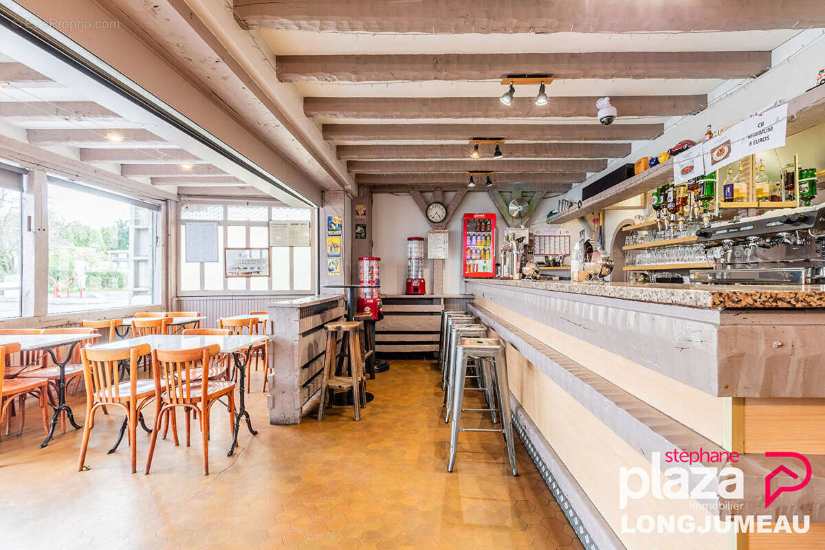 Commerce à VIRY-CHATILLON