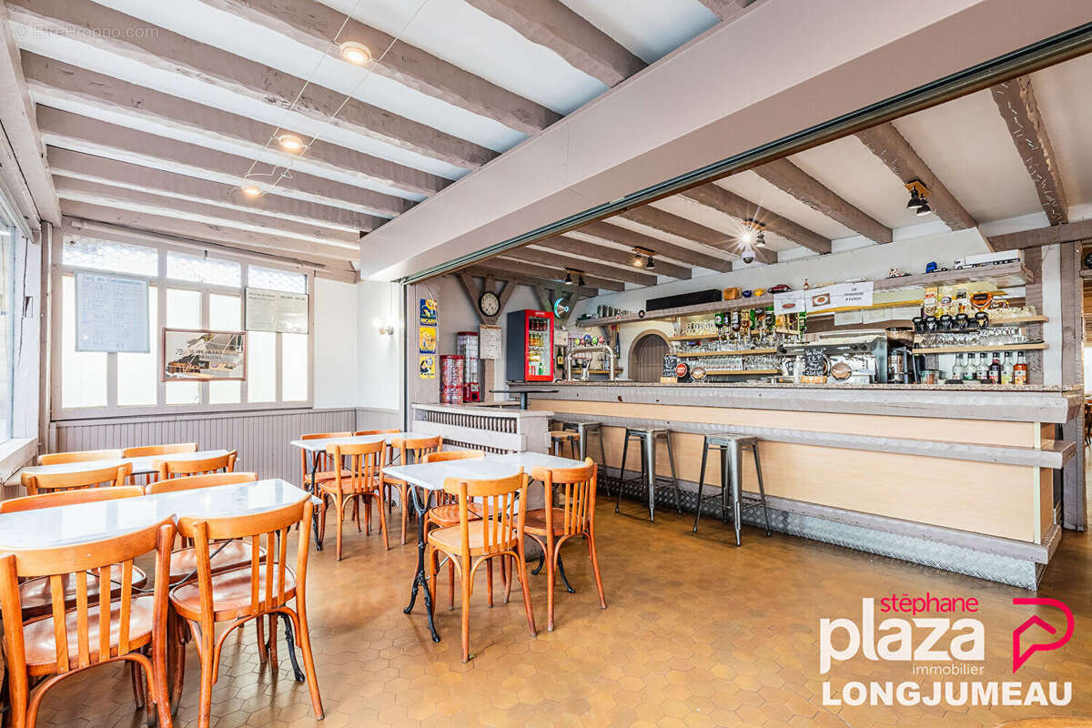 Commerce à VIRY-CHATILLON