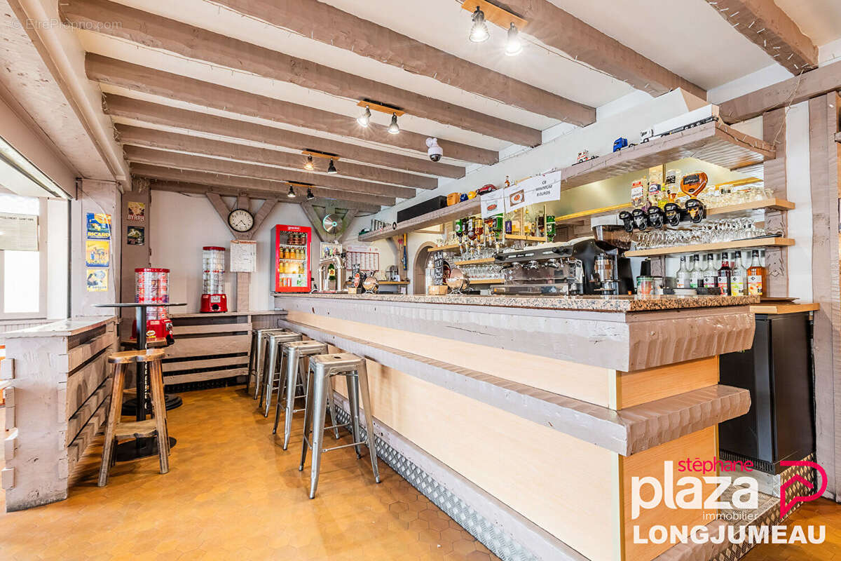 Commerce à VIRY-CHATILLON