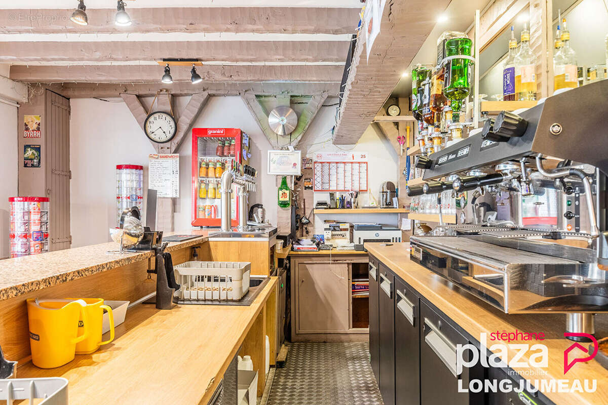 Commerce à VIRY-CHATILLON