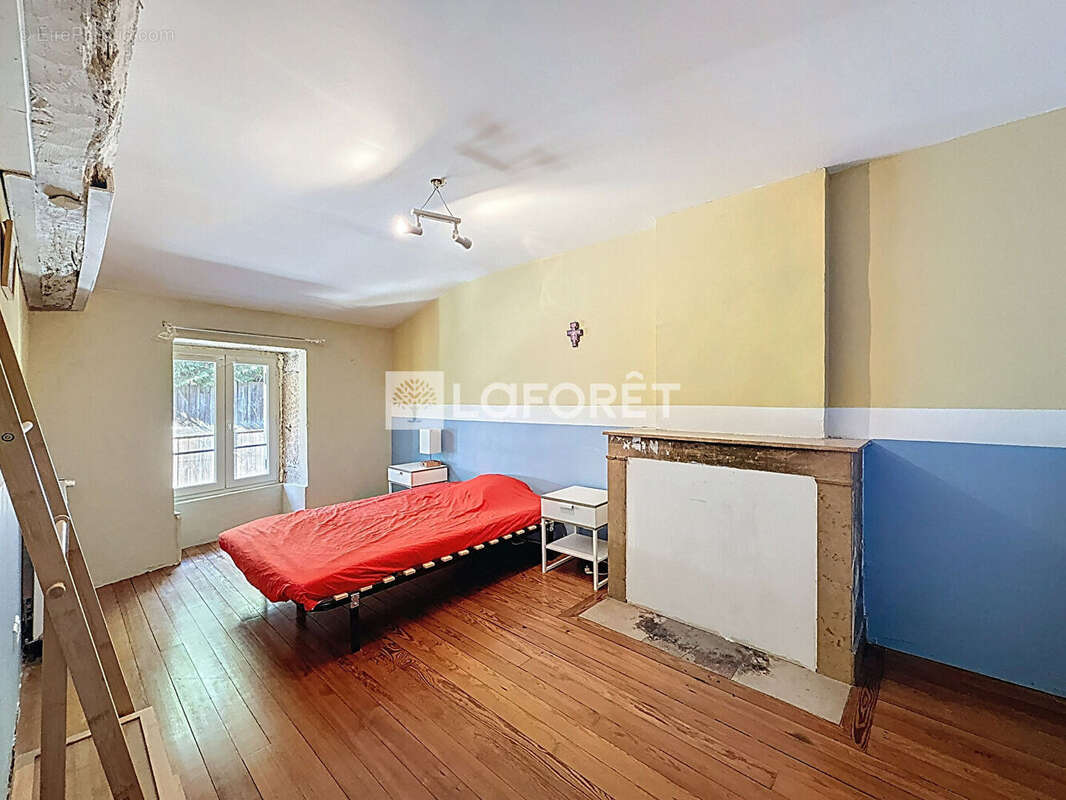 Maison à SAINT-LAGER