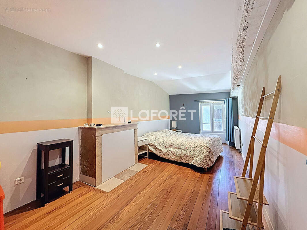 Maison à SAINT-LAGER