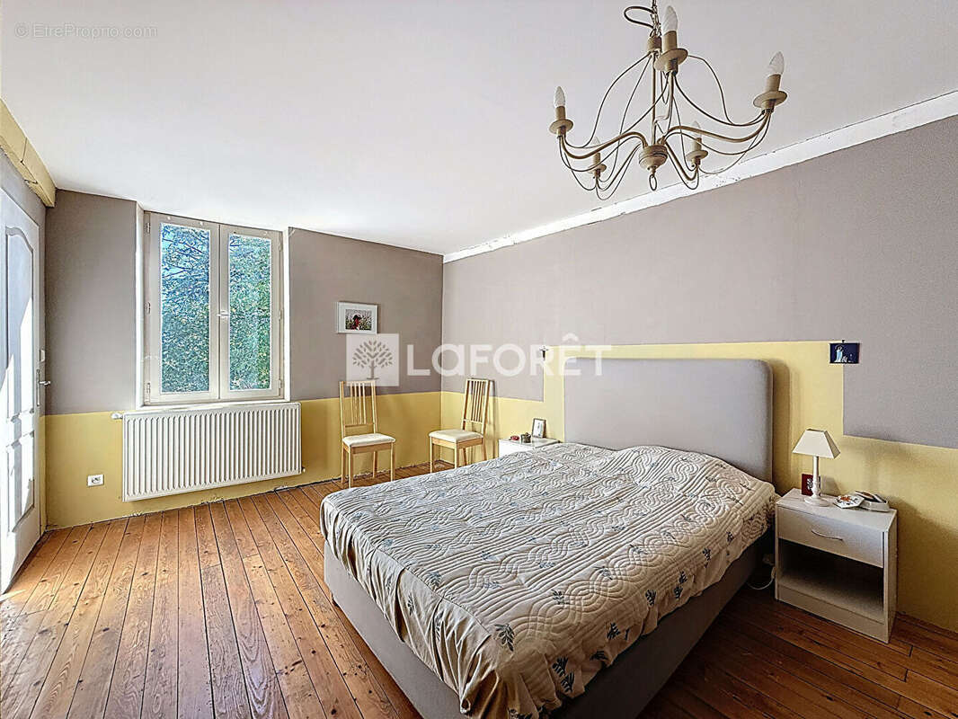 Maison à SAINT-LAGER