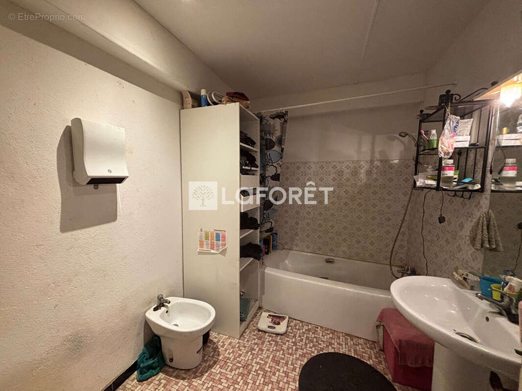 Maison à LA TOUR-DU-CRIEU