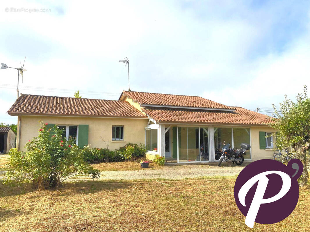 Maison à PRIGONRIEUX