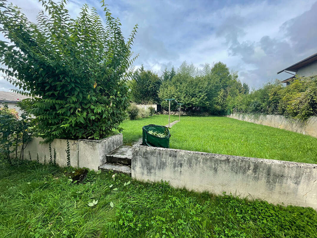 Maison à LONS-LE-SAUNIER