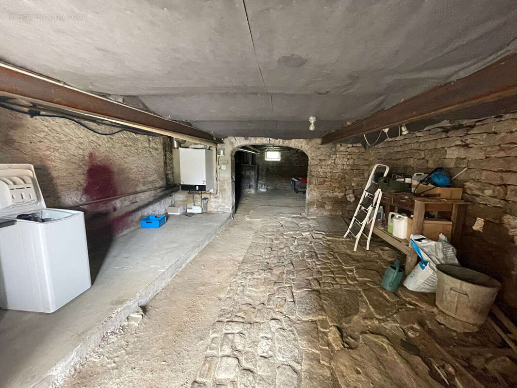 Maison à LONS-LE-SAUNIER