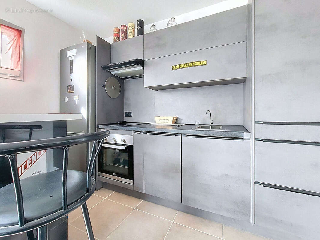 Appartement à PAREMPUYRE