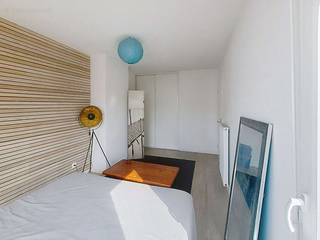 Appartement à PAREMPUYRE