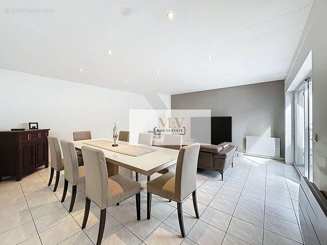 Maison à NEUILLY-PLAISANCE