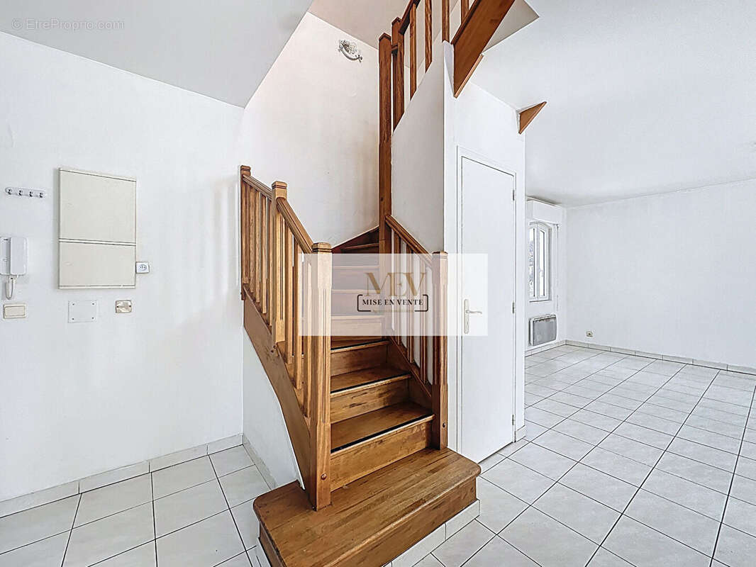 Maison à NEUILLY-PLAISANCE