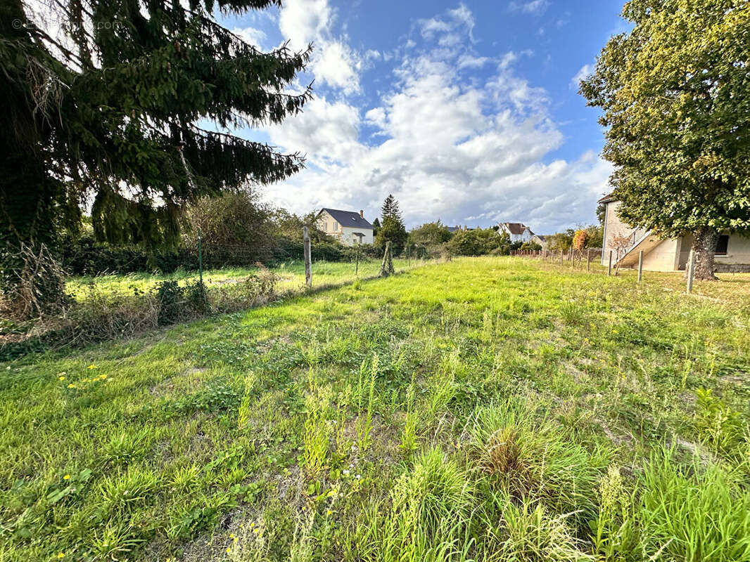 Maison à AUBIGNY-SUR-NERE