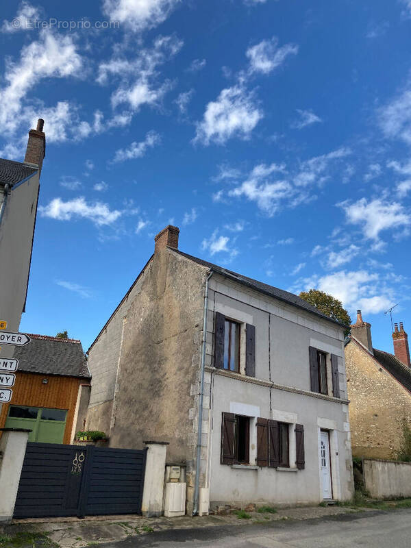 Maison à NEUILLY-EN-SANCERRE