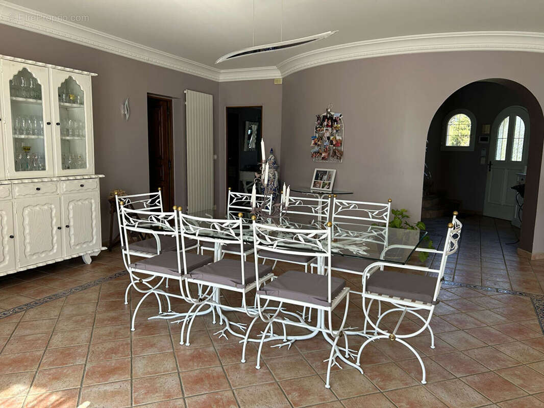 Maison à LA HOUSSAYE-EN-BRIE