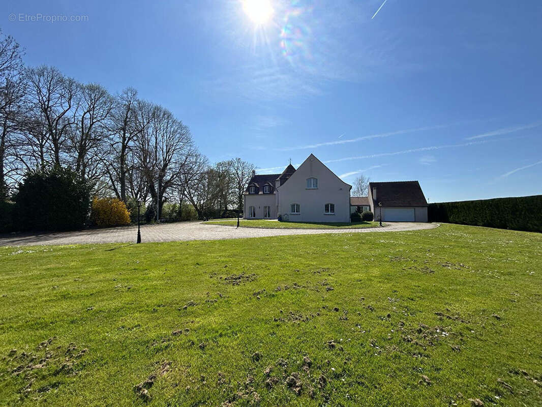 Maison à LA HOUSSAYE-EN-BRIE