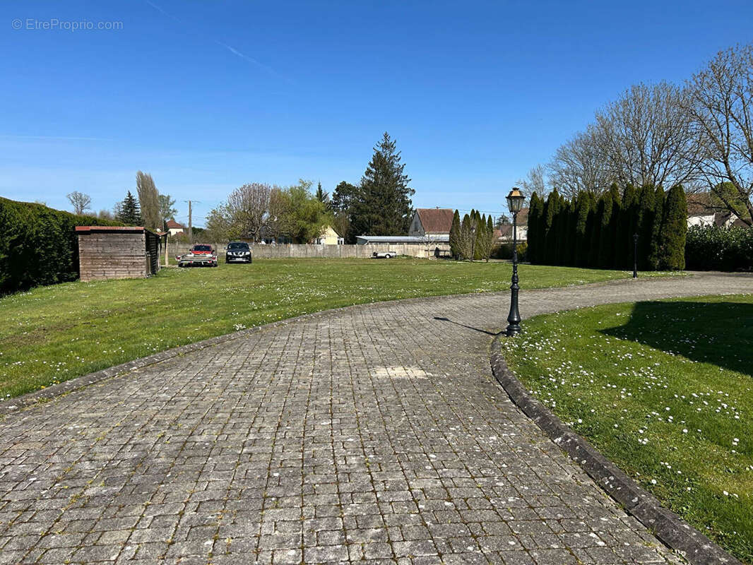 Maison à LA HOUSSAYE-EN-BRIE