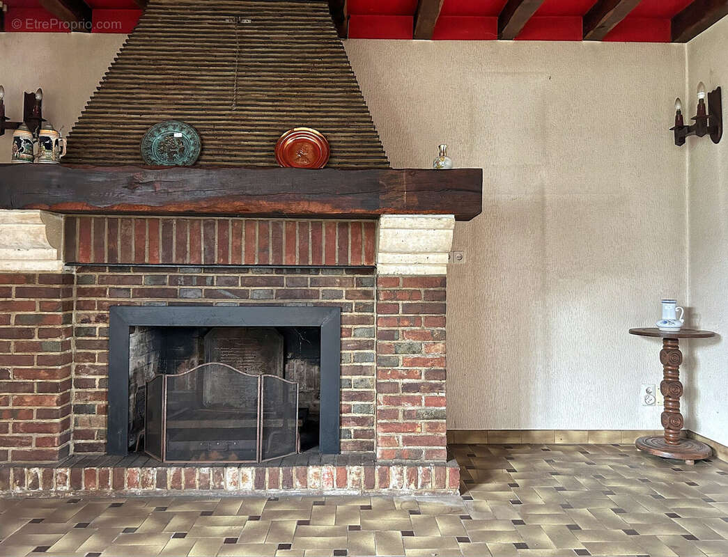 Maison à LE VAL-DAVID