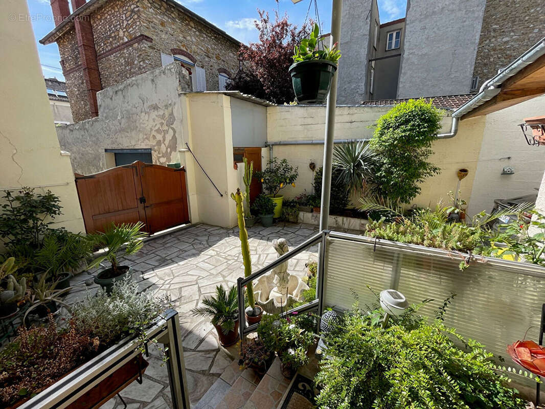 Maison à SAINT-LEU-LA-FORET