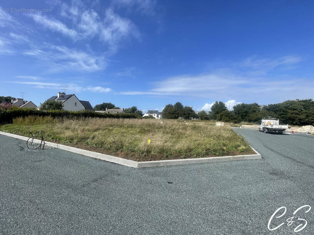 Terrain à PONT-L&#039;ABBE