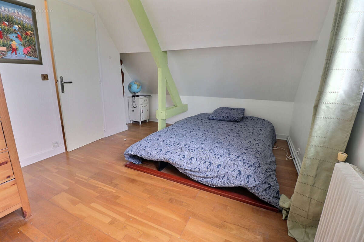 Maison à MAREIL-MARLY