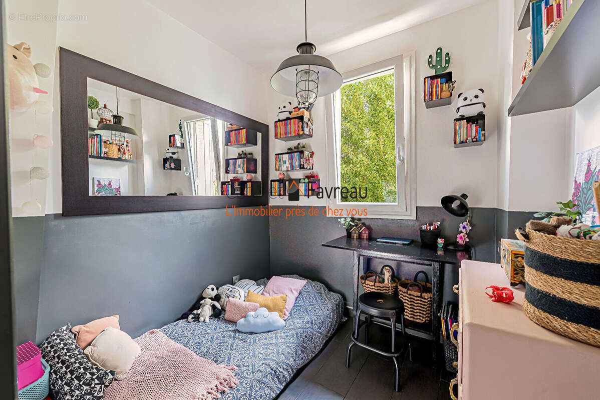 Appartement à L&#039;HAY-LES-ROSES