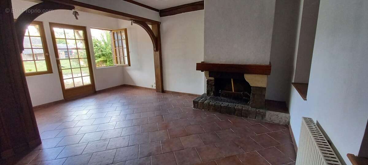 Appartement à ACQUIGNY