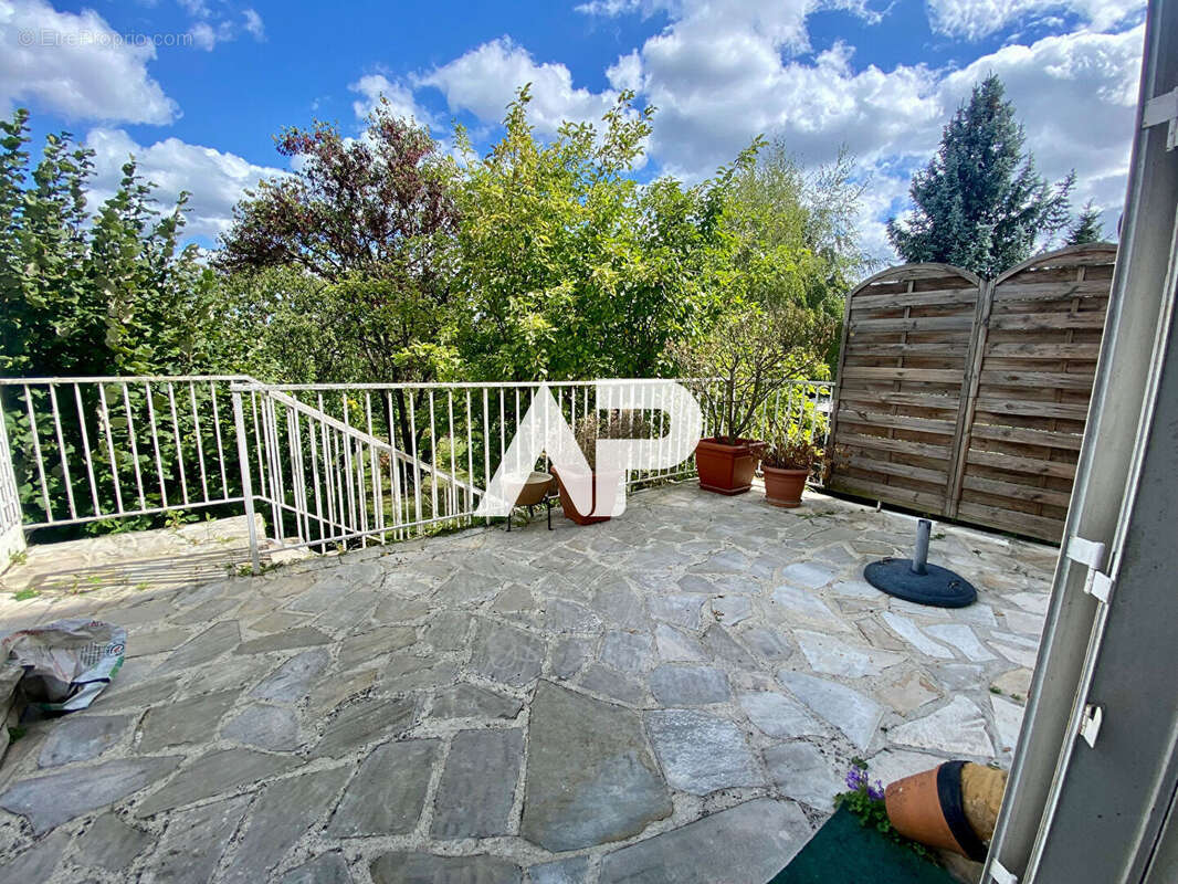 Maison à DEUIL-LA-BARRE