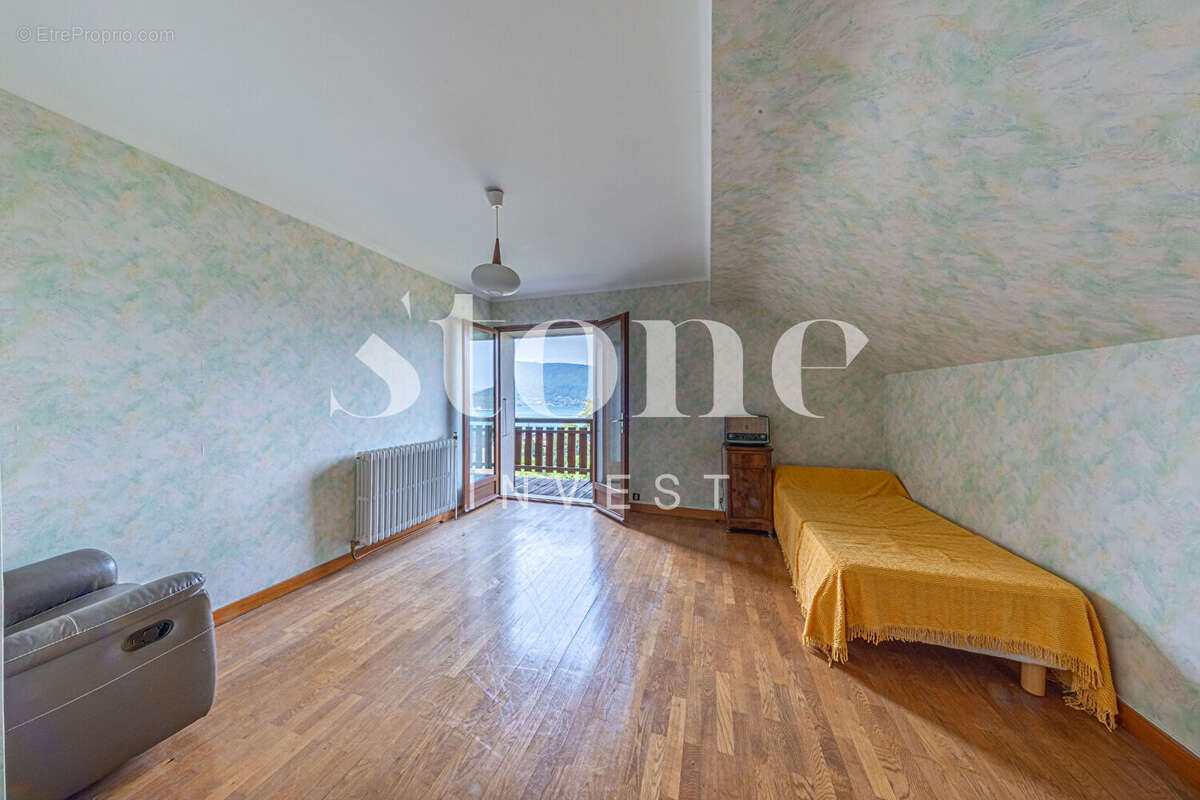 Maison à VEYRIER-DU-LAC