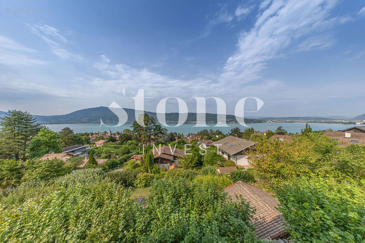 Maison à VEYRIER-DU-LAC