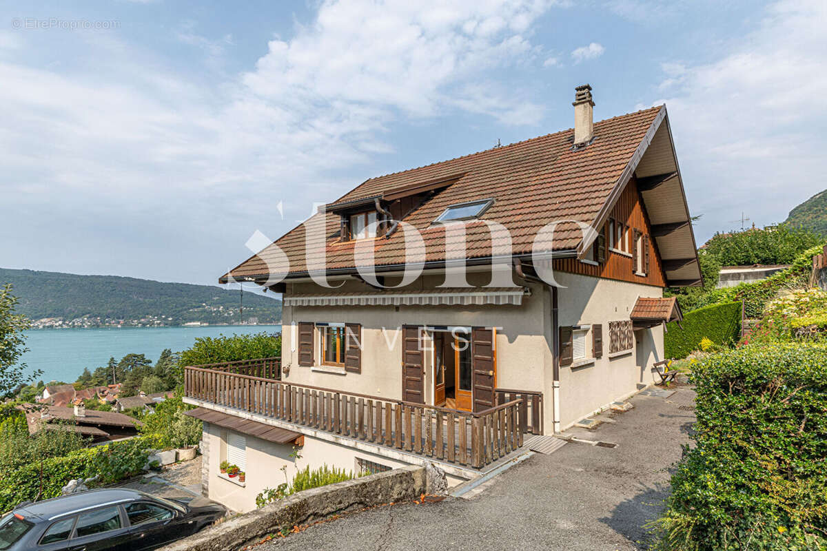 Maison à VEYRIER-DU-LAC