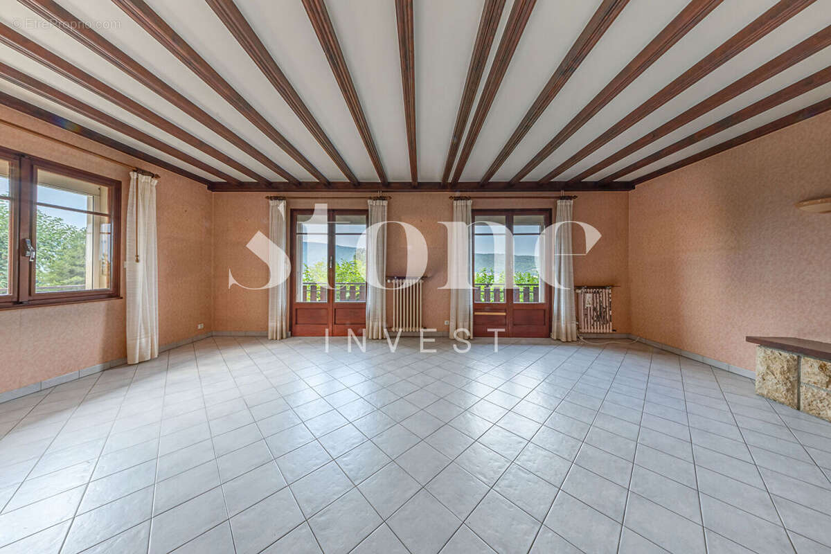 Maison à VEYRIER-DU-LAC