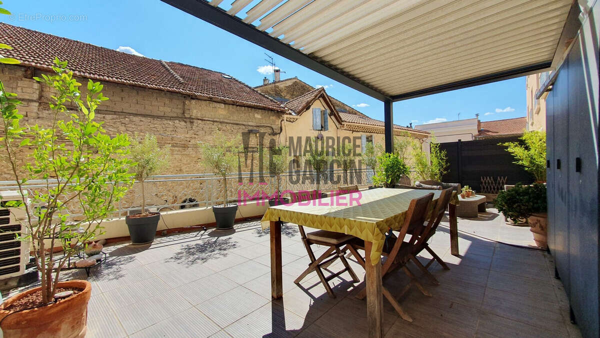 Appartement à SORGUES