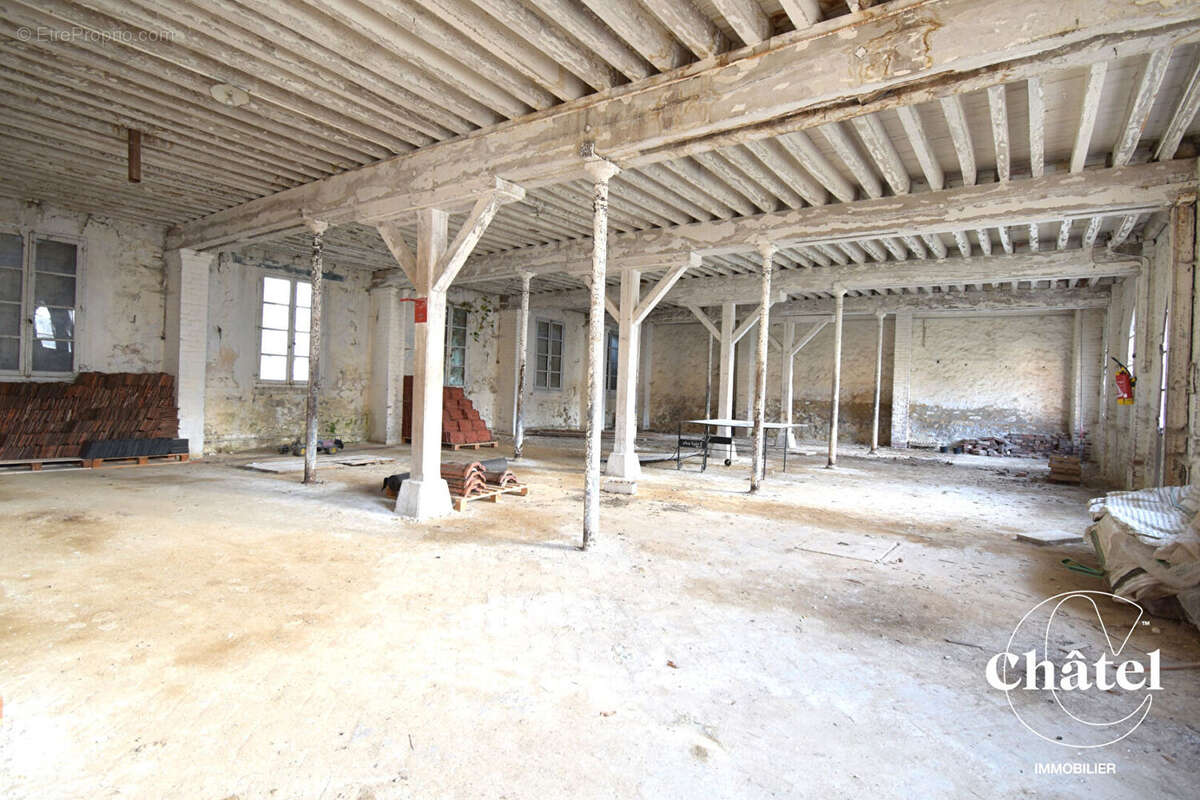 Maison à NANTEUIL-LE-HAUDOUIN