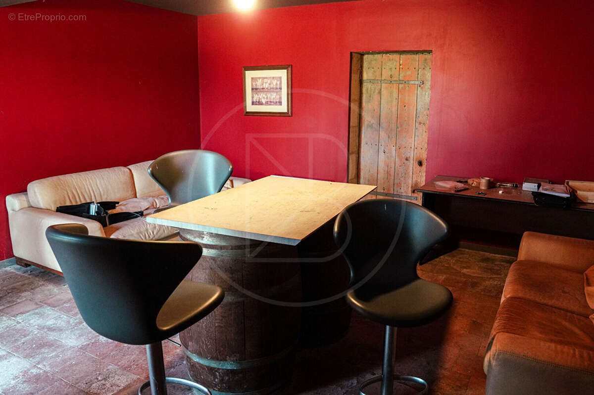 Maison à SAINT-EMILION