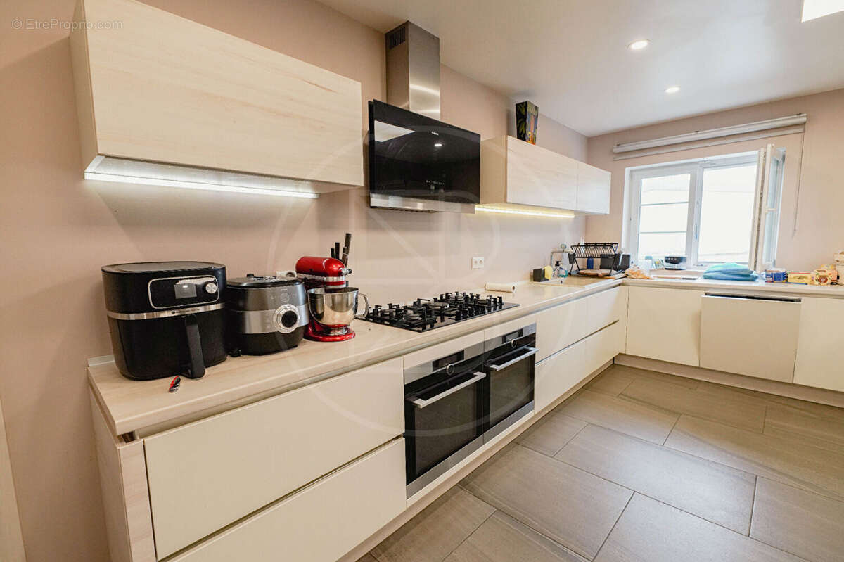 Maison à SAINT-EMILION