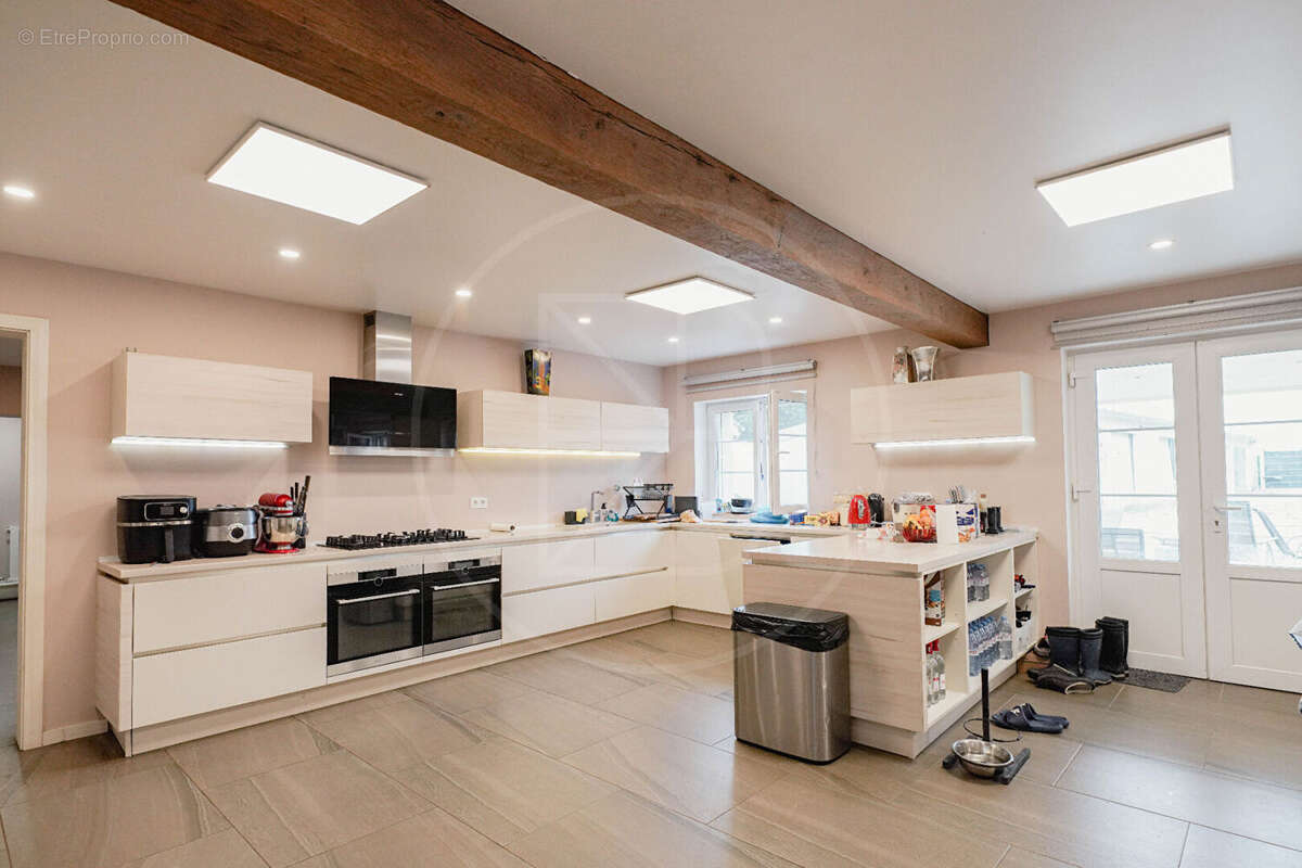 Maison à SAINT-EMILION