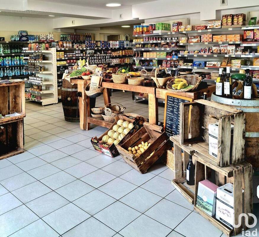 Photo 1 - Commerce à TARBES