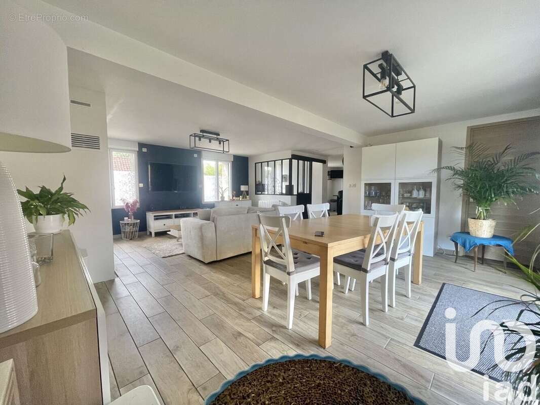 Photo 2 - Maison à ZUDAUSQUES