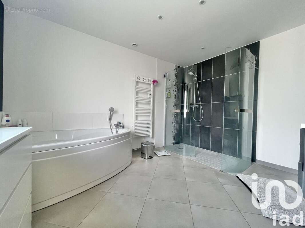 Photo 5 - Maison à ZUDAUSQUES