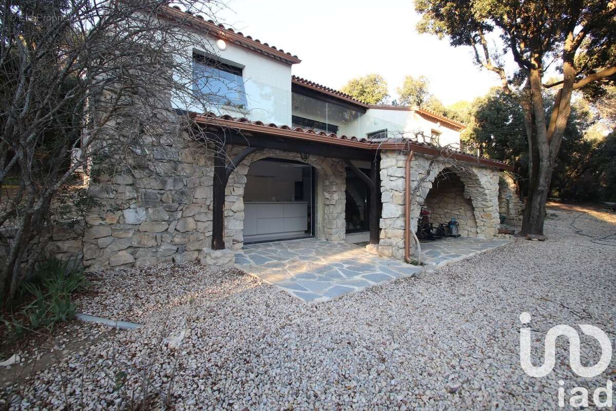 Photo 7 - Maison à SAINT-MATHIEU-DE-TREVIERS