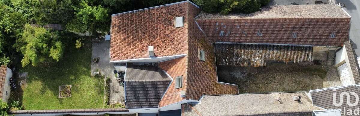 Photo 2 - Maison à AY