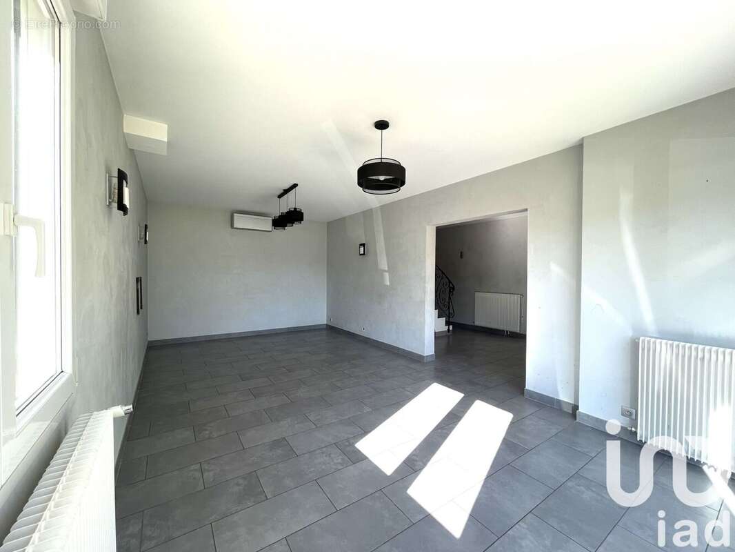 Photo 6 - Maison à SATHONAY-VILLAGE