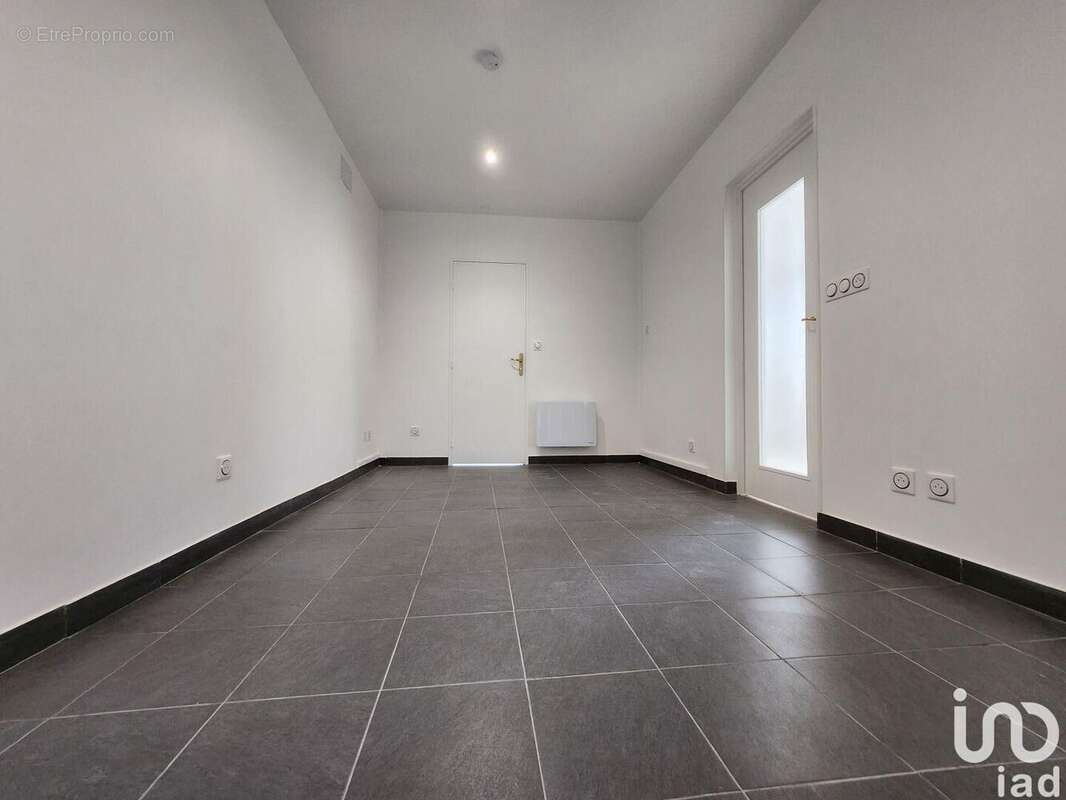 Photo 6 - Commerce à CONFLANS-SAINTE-HONORINE