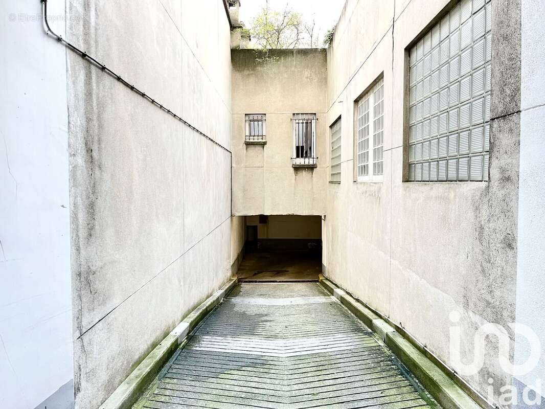 Photo 9 - Parking à PARIS-14E