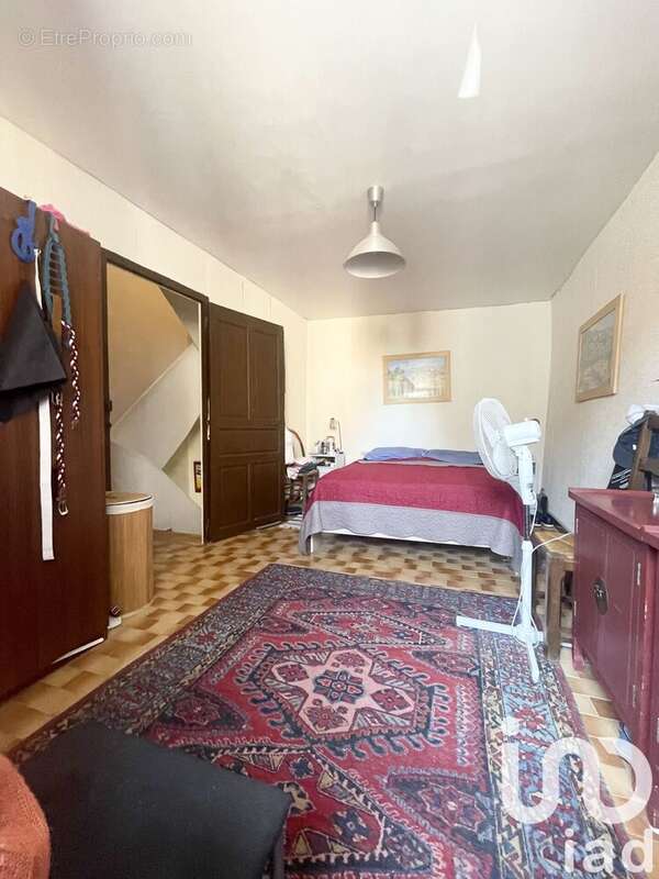 Photo 2 - Maison à SAINT-CHINIAN