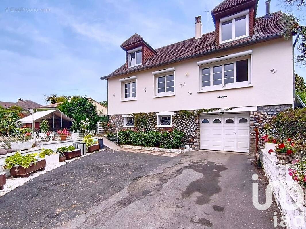 Photo 1 - Maison à RAI