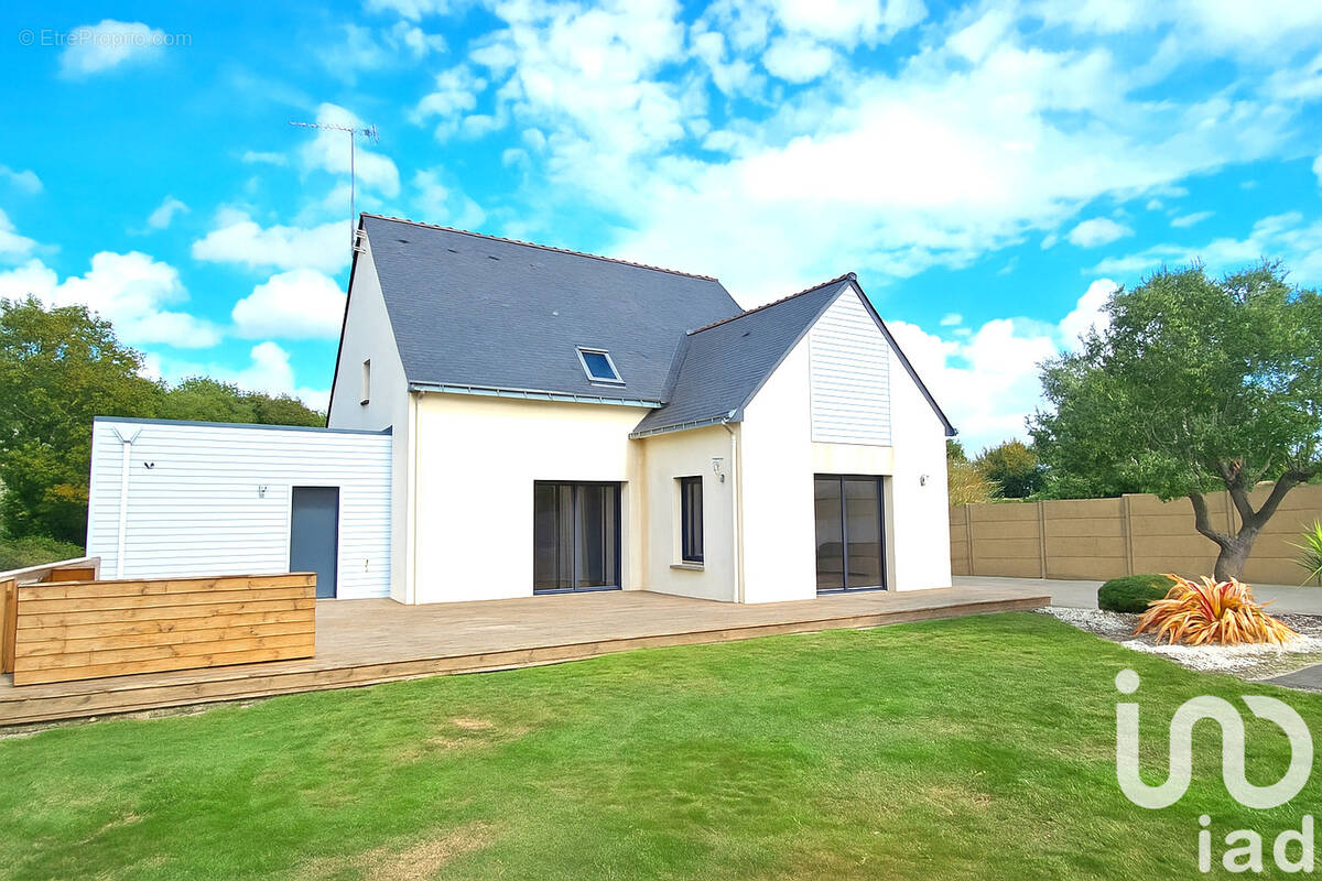 Photo 1 - Maison à LA TURBALLE