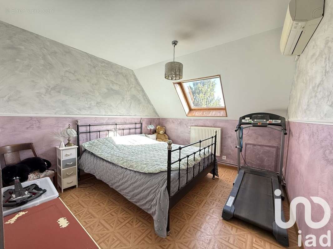 Photo 8 - Maison à CRECY-LA-CHAPELLE