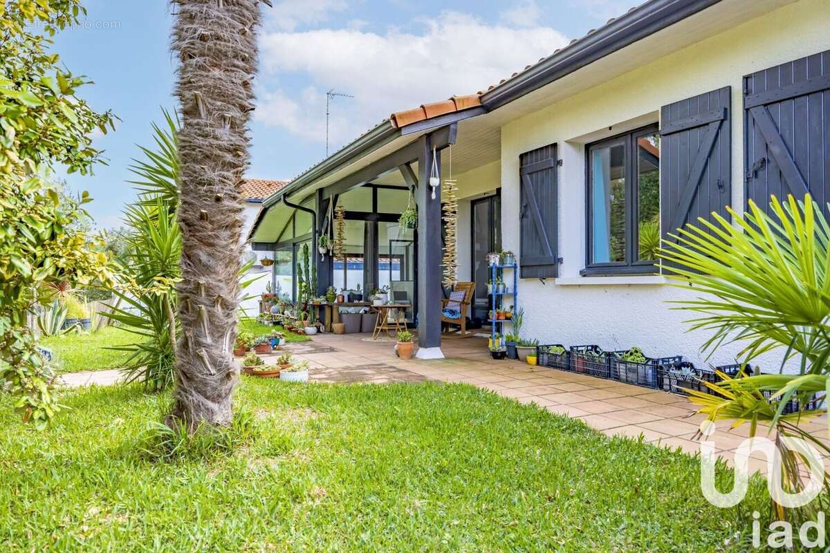 Photo 2 - Maison à TARNOS